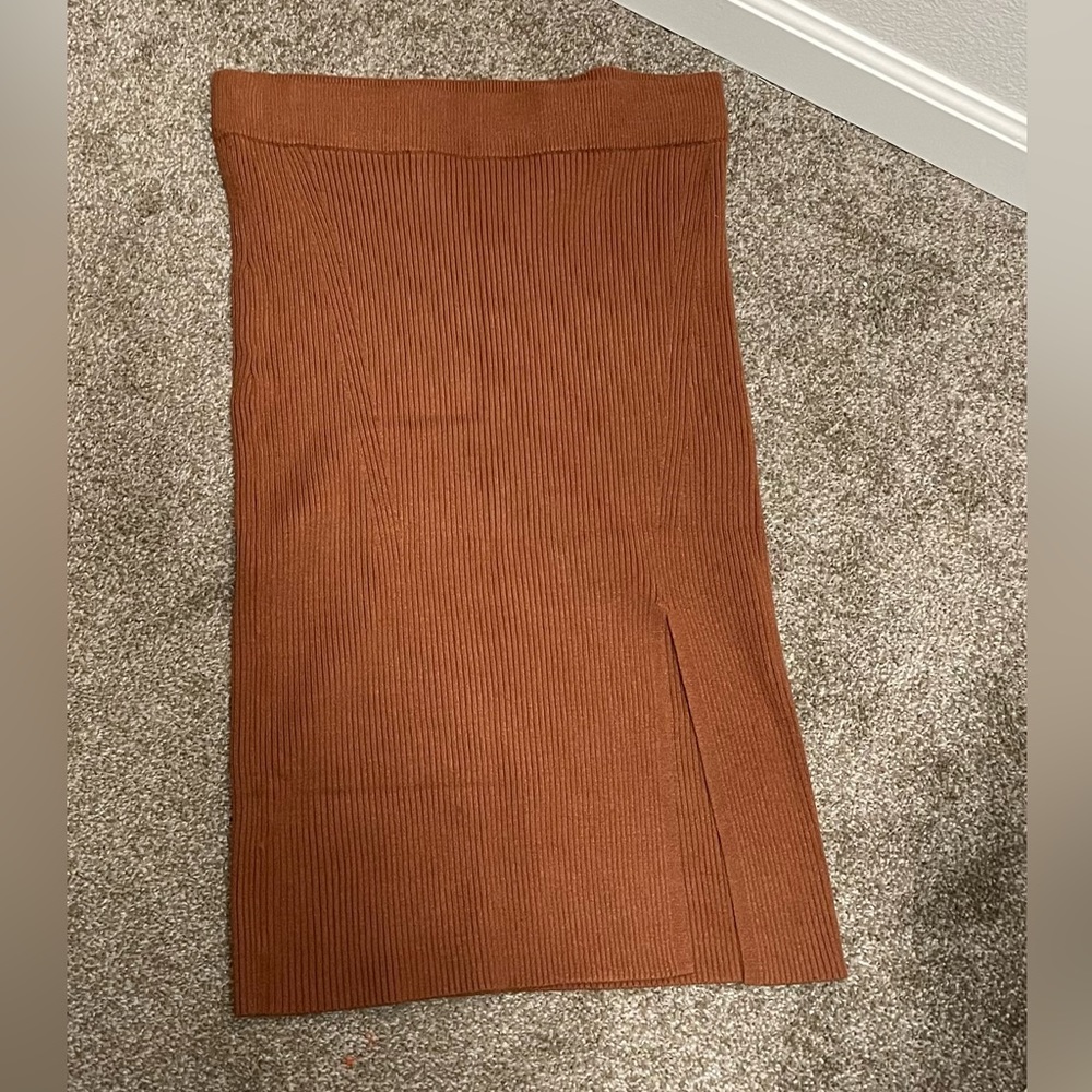Abercrombie & Fitch large ribbed skirt